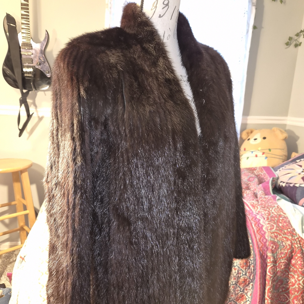 Chic Dark Brown Fur Coat